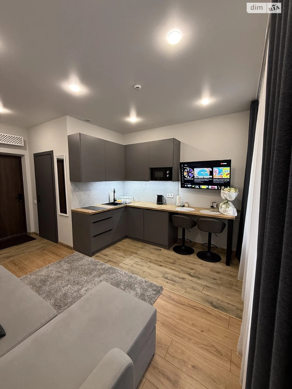 Long-Term Rental Apartment near the Train Station