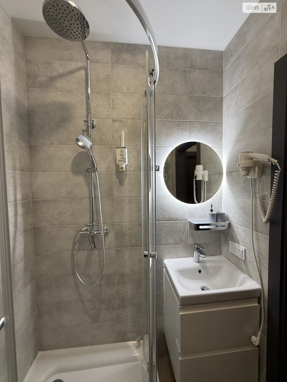 Long-Term Rental Apartment near the Train Station