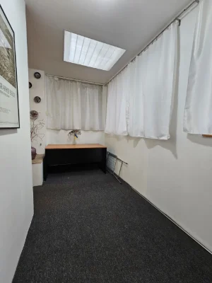 Apartment for Rent: Евгений Konovalts Street 27A in Kyiv /