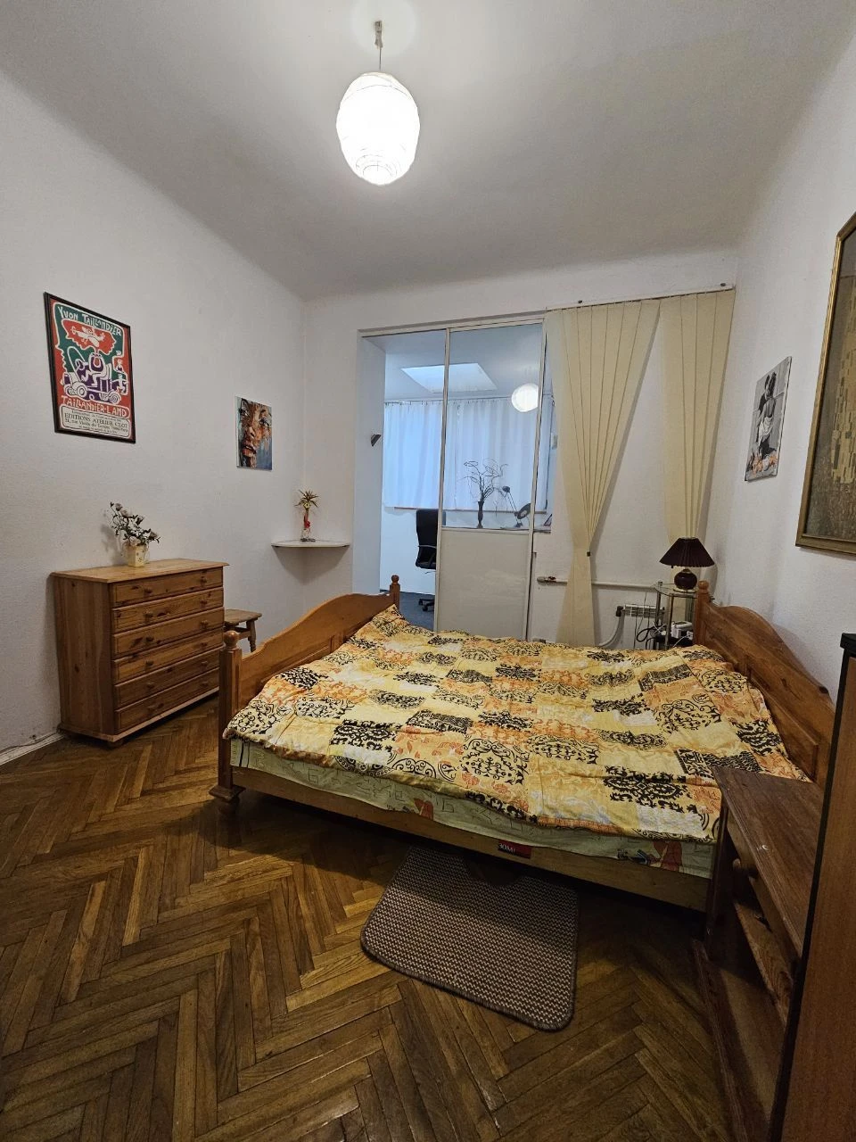 Apartment for Rent: Евгений Konovalts Street 27A in Kyiv /