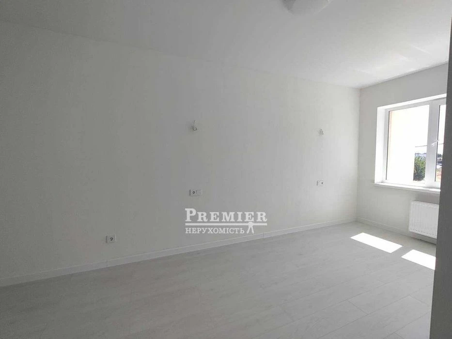 Продам однокомнатную квартиру с ремонтом!!