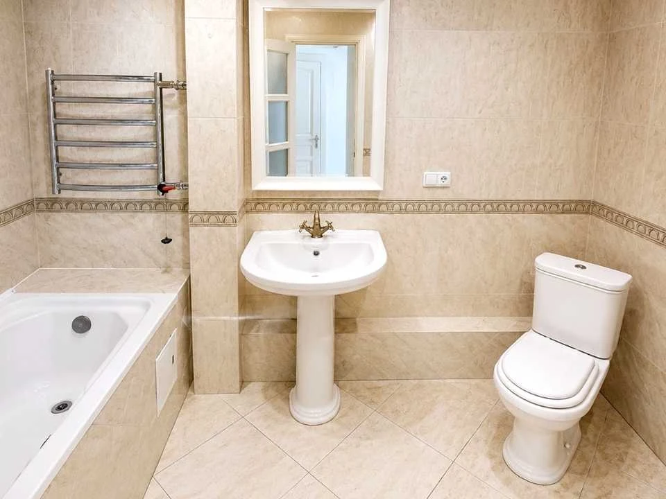 Apartment. Dragomanoova st., Kyiv
