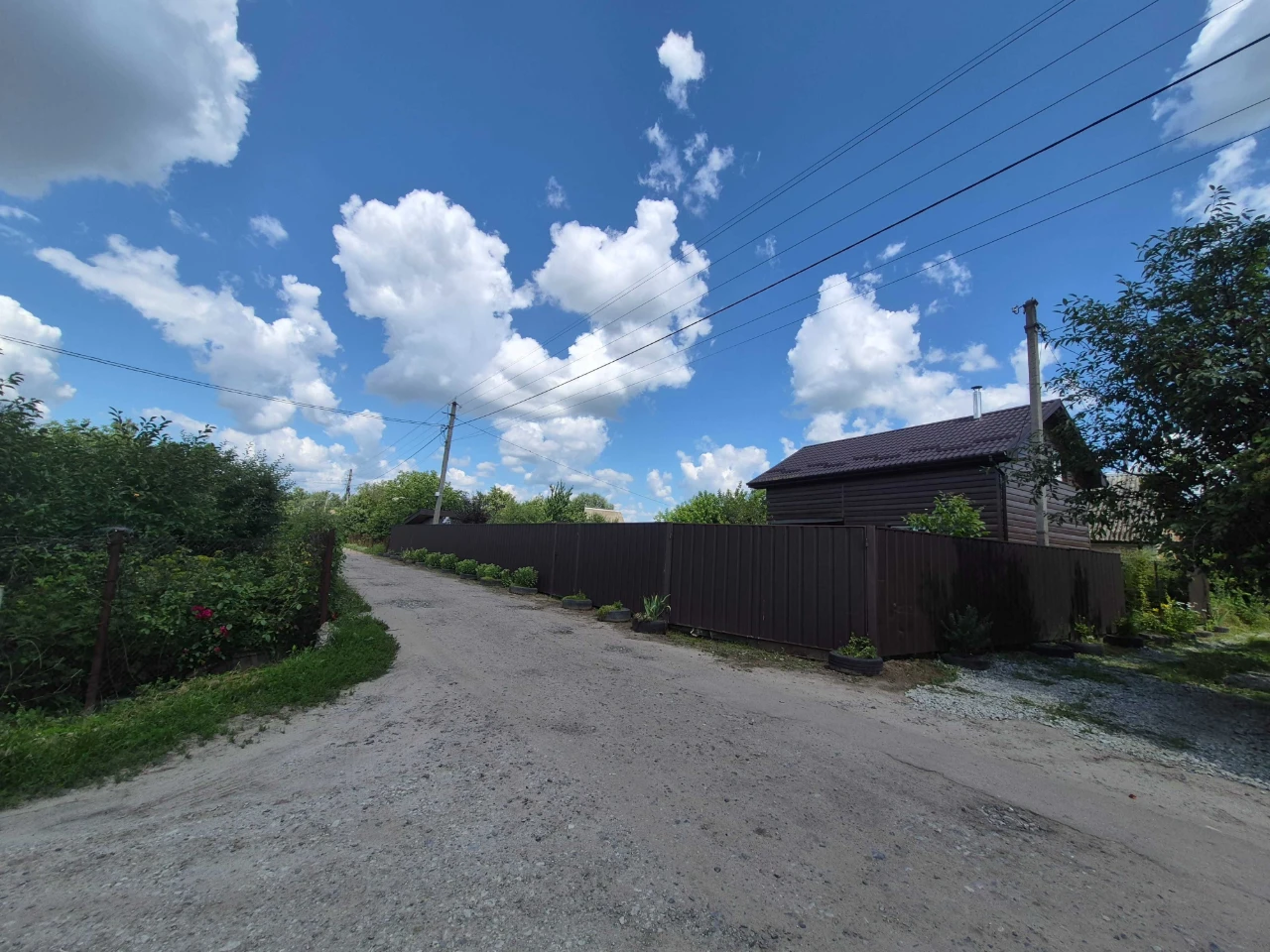 For Sale: Country House with Land of 6 Acres in the "Kras" Cooperative