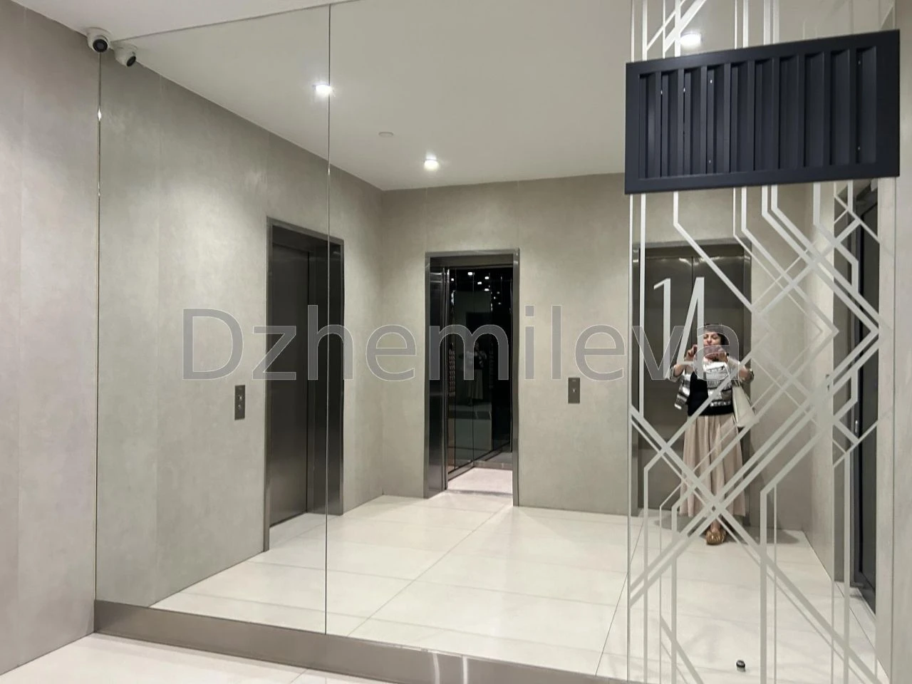 Rent 3-bedroom apartment (138 sq m) in Kyiv, Holosiiv district