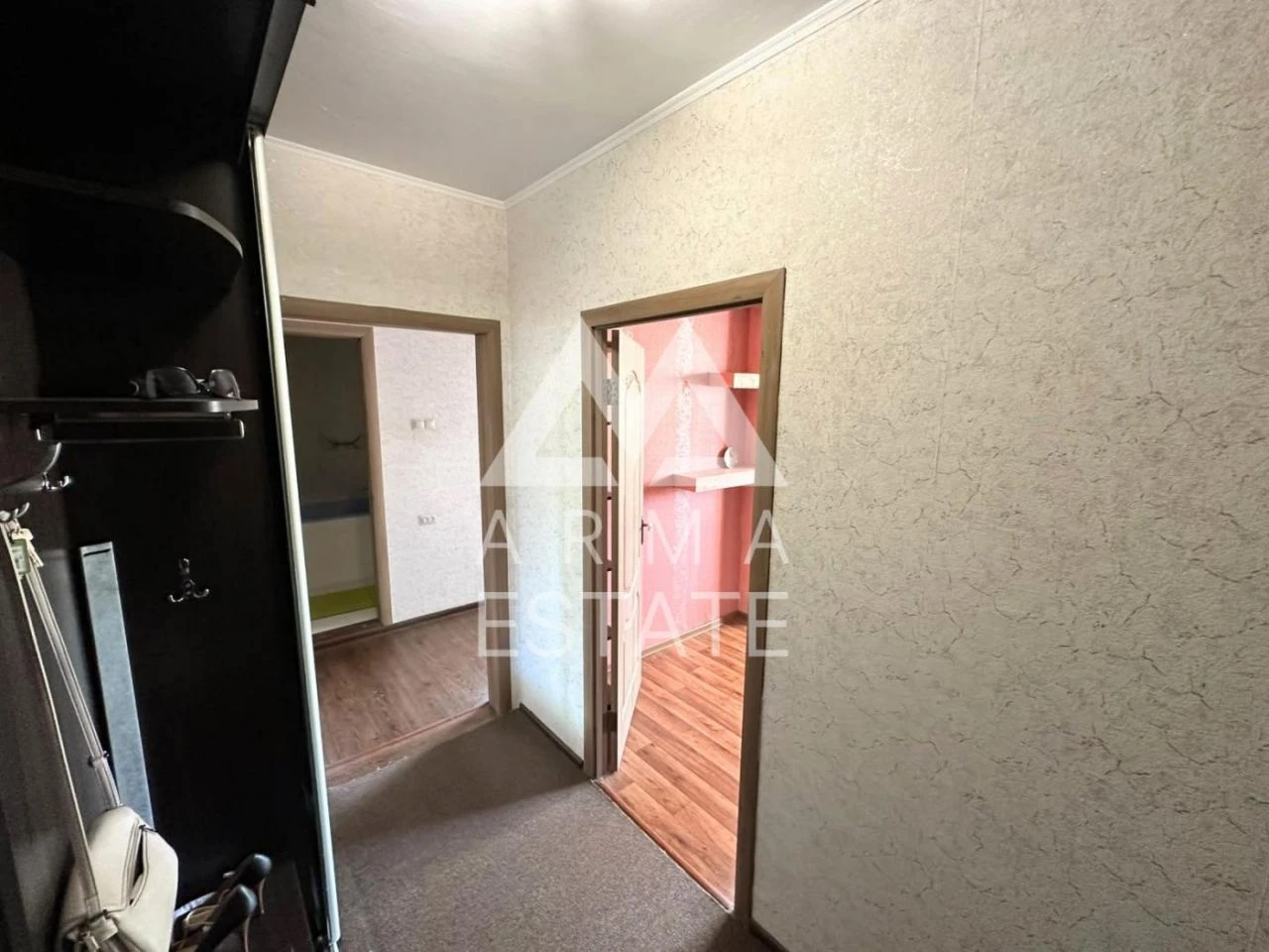 For sale, two-room apartment (55 m²) in Kyiv, Holosiiv district
