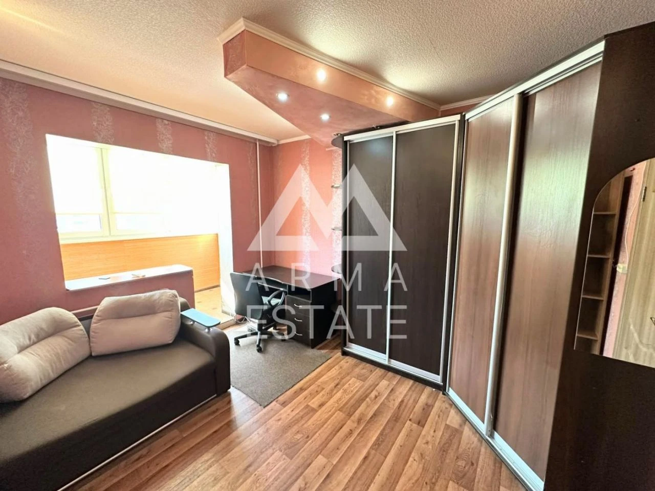 For sale, two-room apartment (55 m²) in Kyiv, Holosiiv district