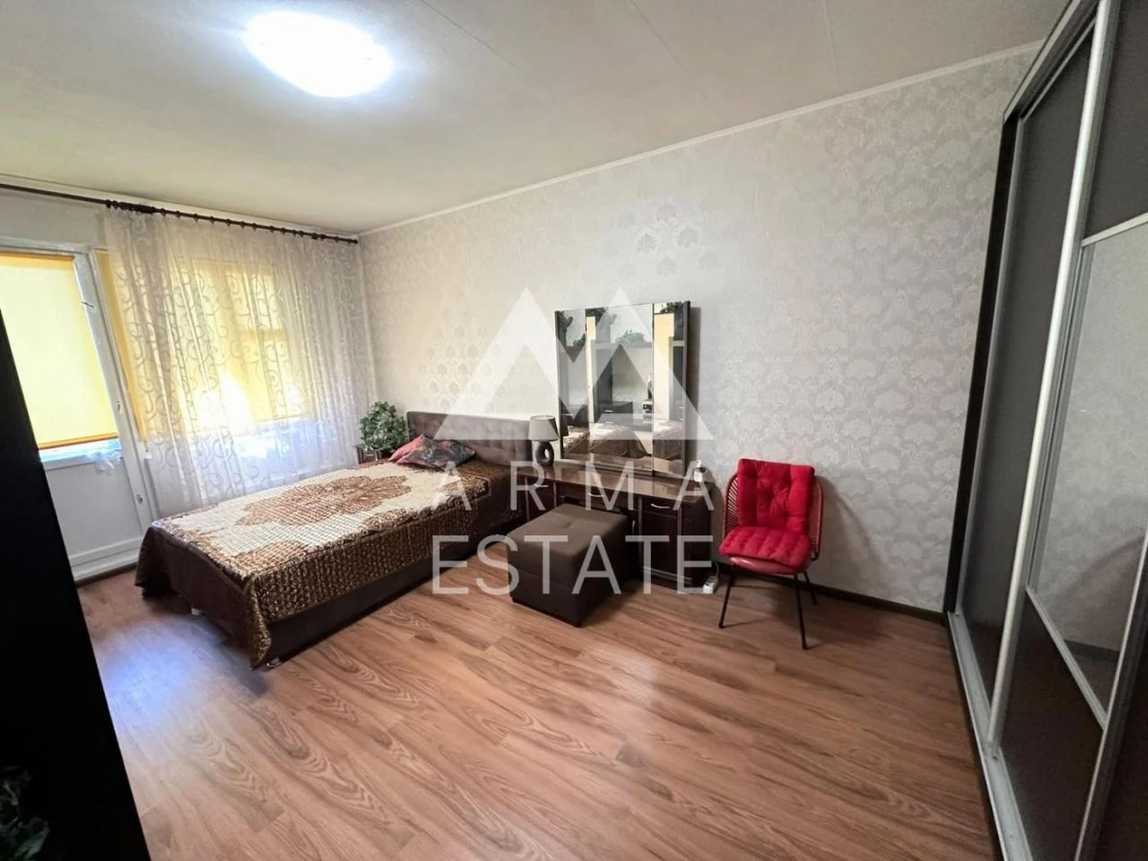 For sale, two-room apartment (55 m²) in Kyiv, Holosiiv district