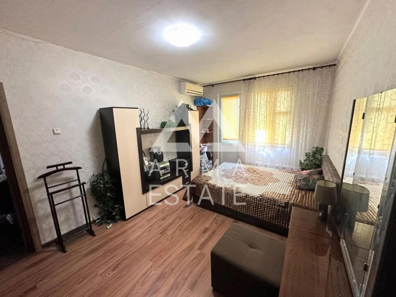 For sale, two-room apartment (55 m²) in Kyiv, Holosiiv district