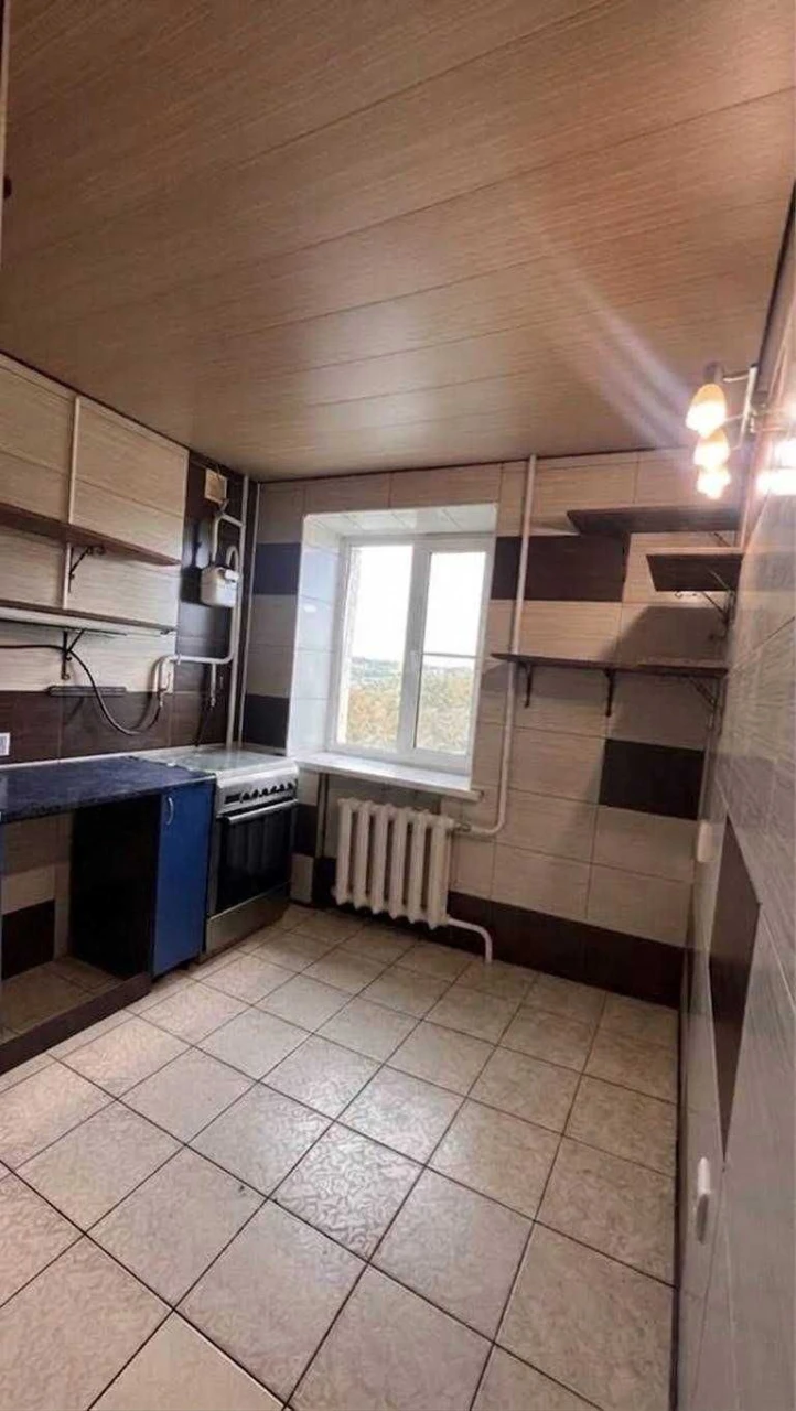 Продаж 2к квартири в цегляному будинку