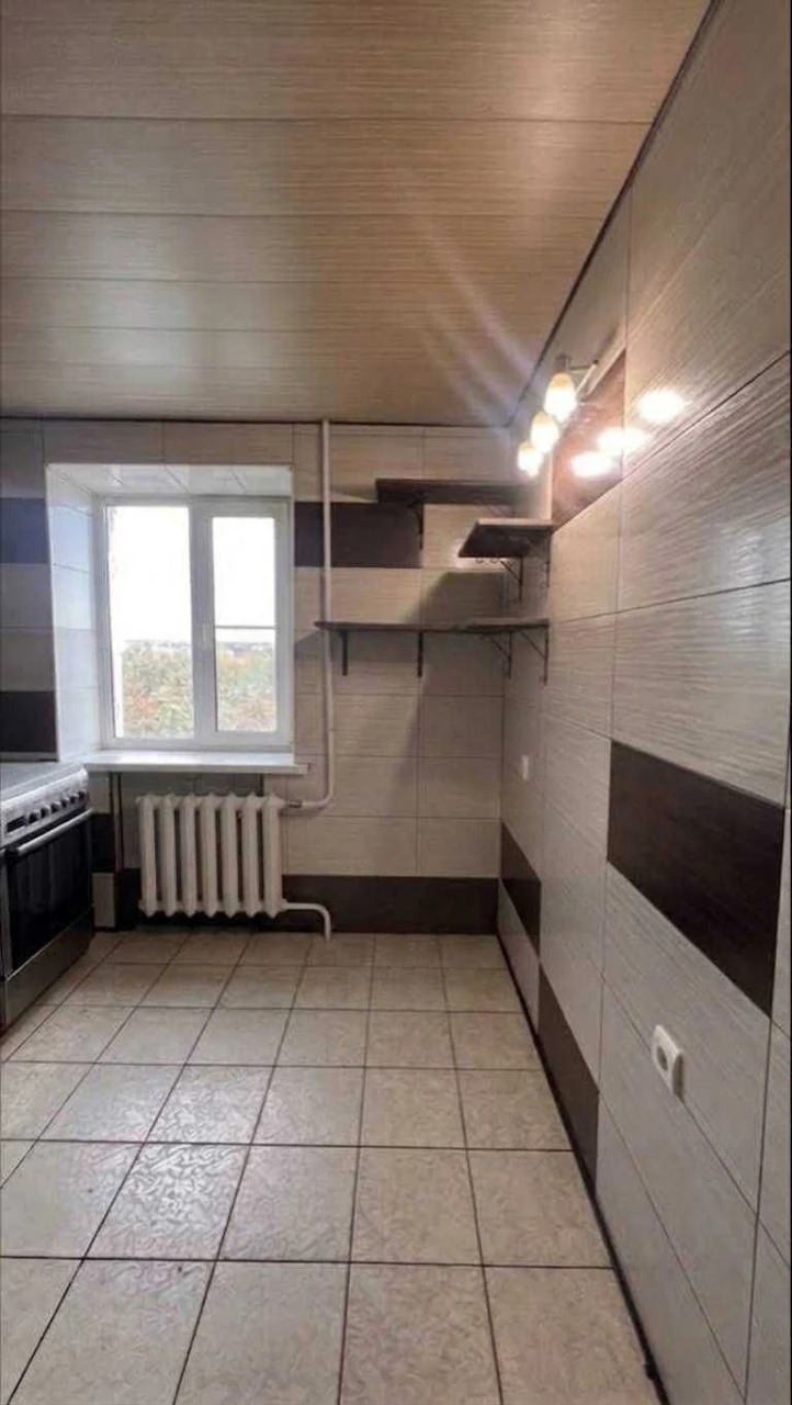 Продаж 2к квартири в цегляному будинку