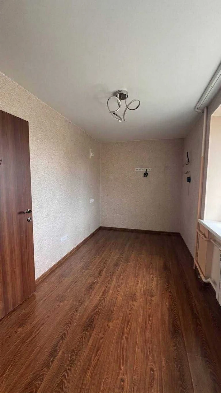 Продаж 2к квартири в цегляному будинку