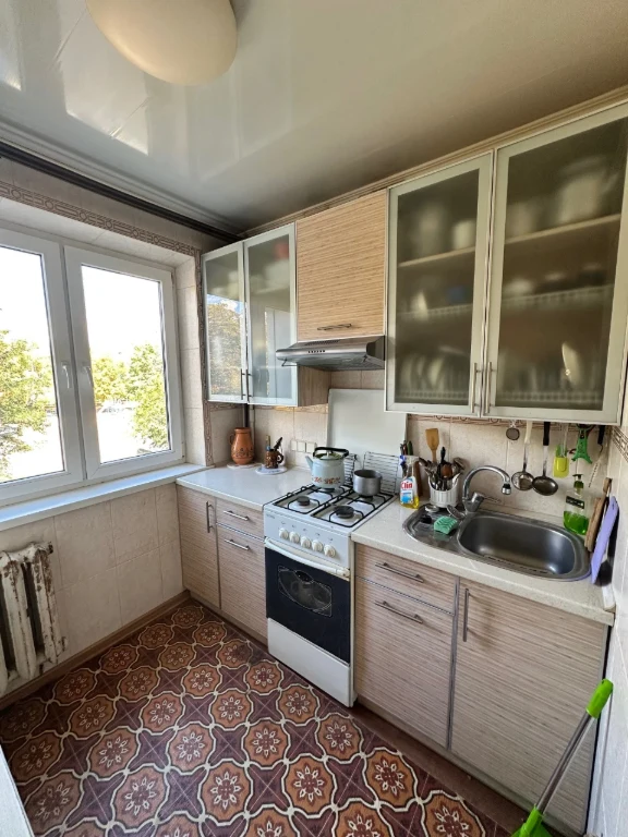 Продам 2х комн квартиру  Новые Дома