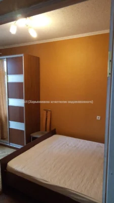 Продам 2ком. кв. в Центре. Ремонт. М. "Научная".37500. Е61