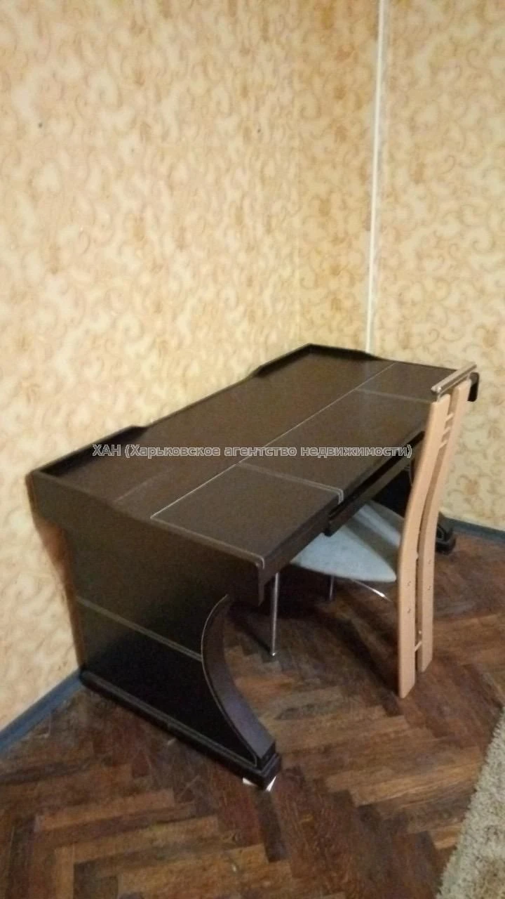 Продам 2ком. кв. в Центре. Ремонт. М. "Научная".37500. Е61