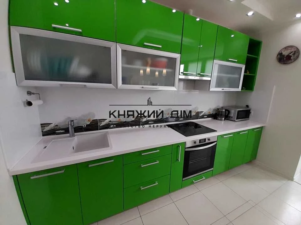 Квартира. Киев, улица Авиаконструктора Игоря Сикорского