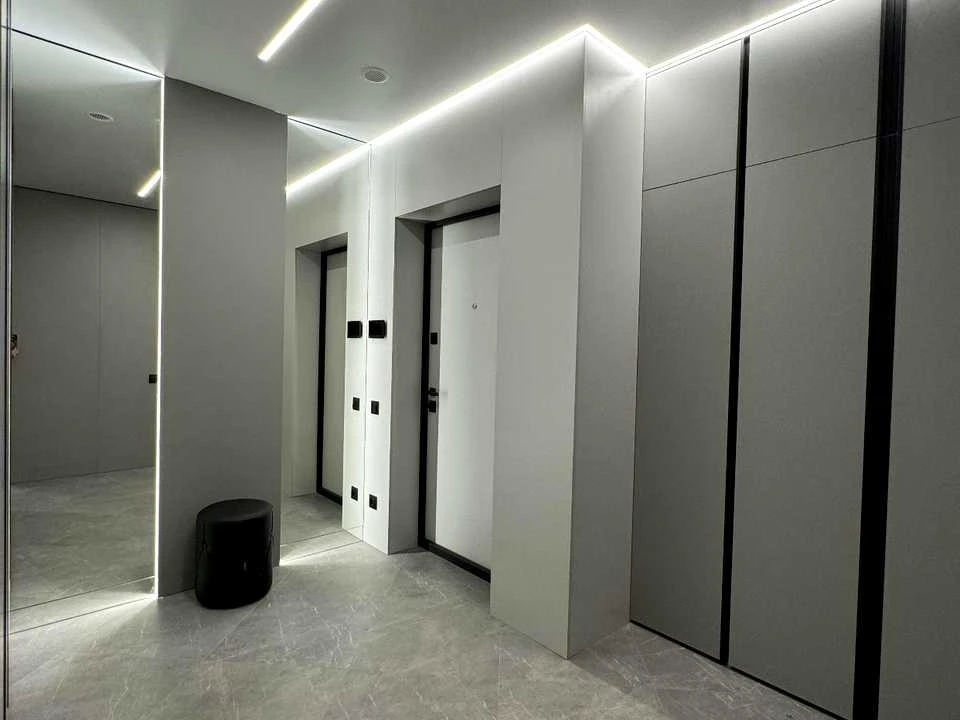 Apartment. Eugene Sverktyka st., Kyiv