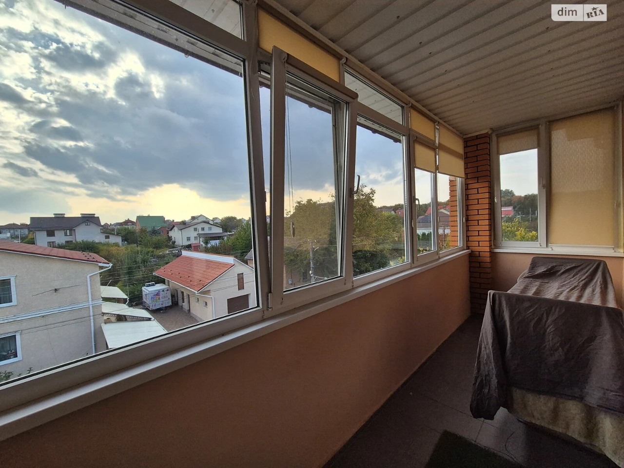 Sale of House Part - Gniwanske Shose