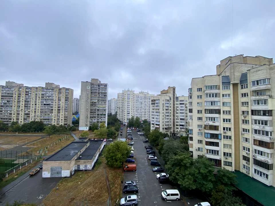Квартира. Київ, проспект Миколи Бажана