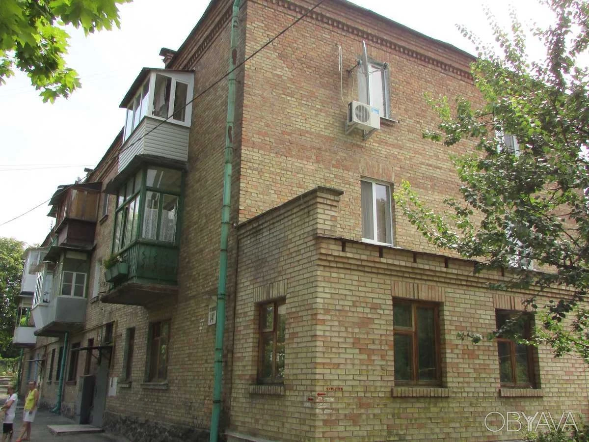 2-комнатная квартира. Метро Деміївська. Стоимость 14 000 грн.