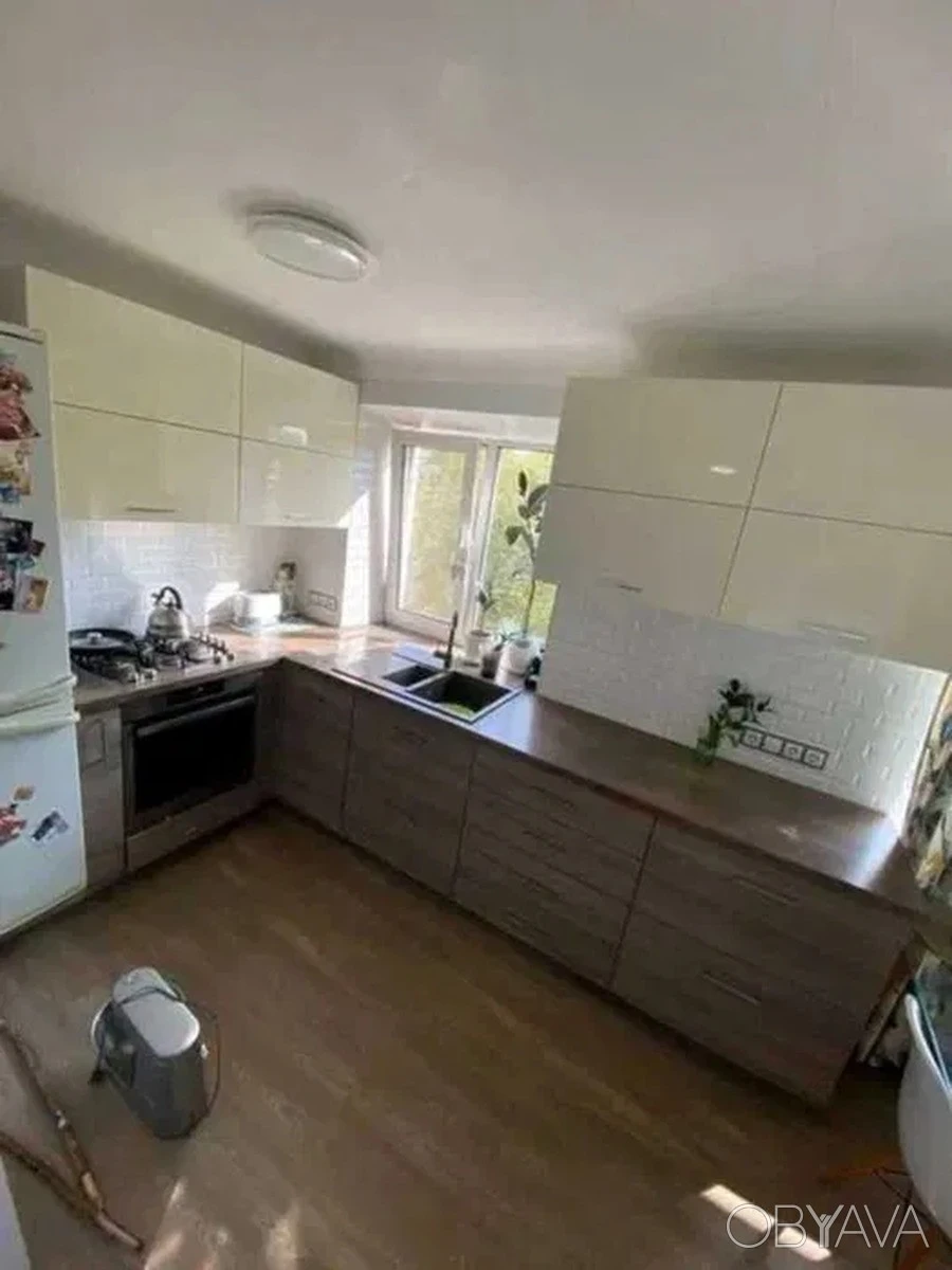 1-bedroom apartment, Taras Shevchenko metro station.