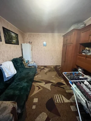 Selling 3-room apartment in the city center