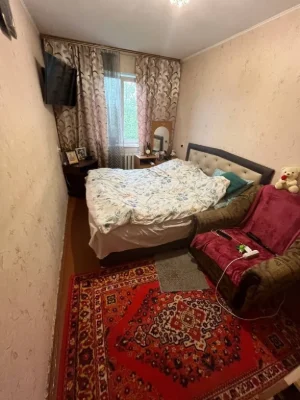 Selling 3-room apartment in the city center