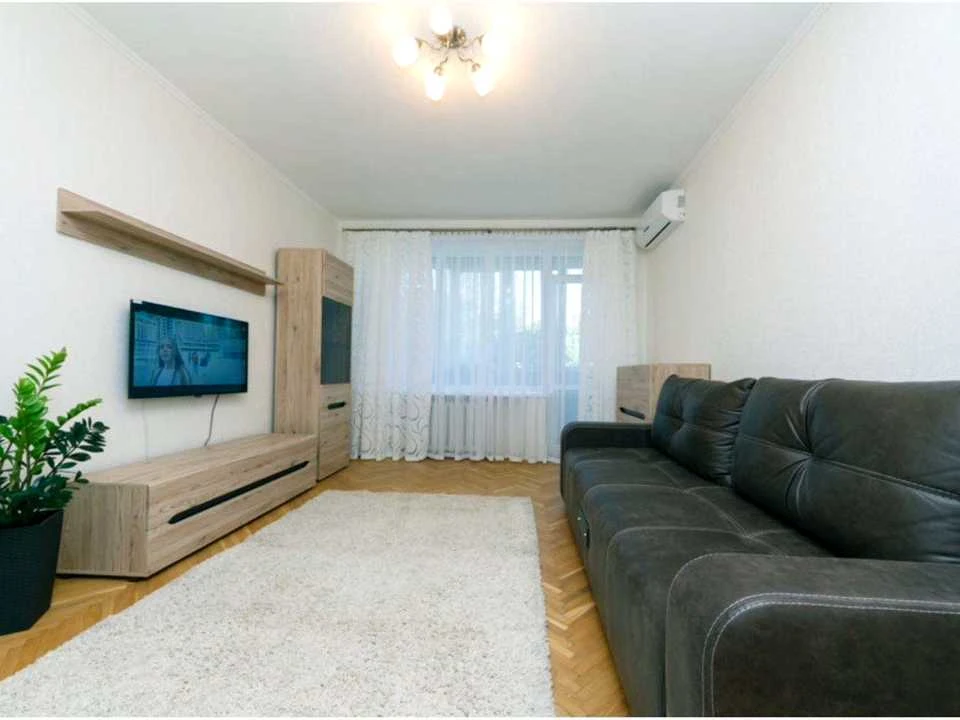 Apartment. Michael Omelanovich-Pavlenko Street, Kyiv