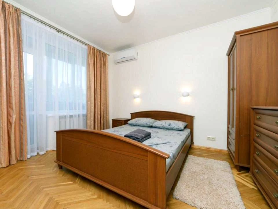 Apartment. Michael Omelanovich-Pavlenko Street, Kyiv