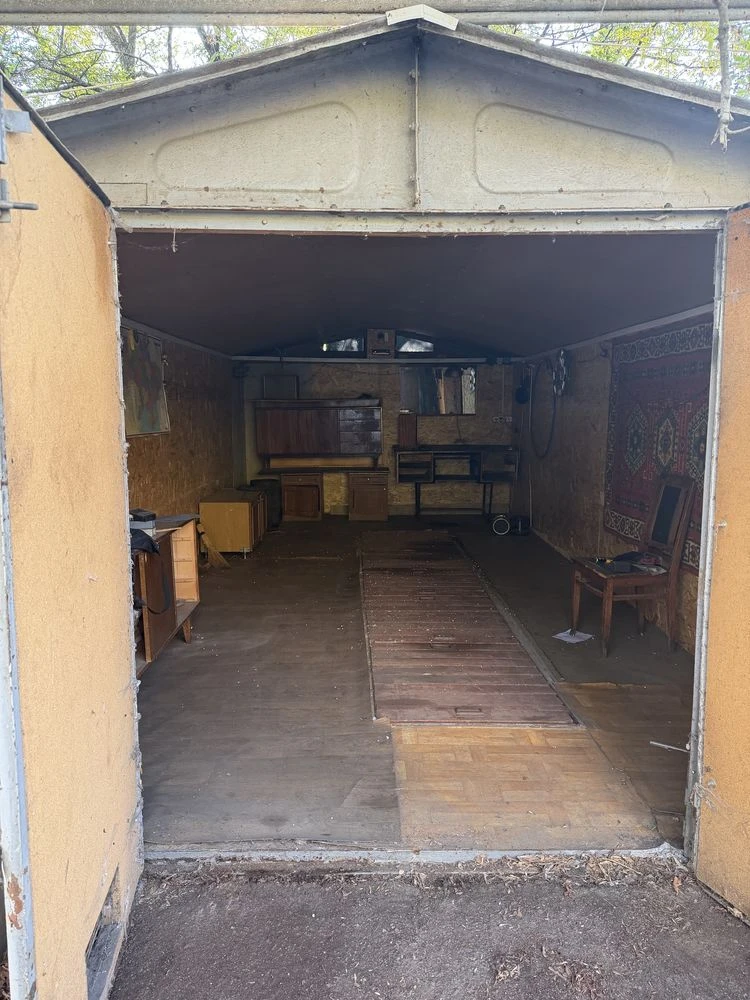 Garage for sale on Libidska Street