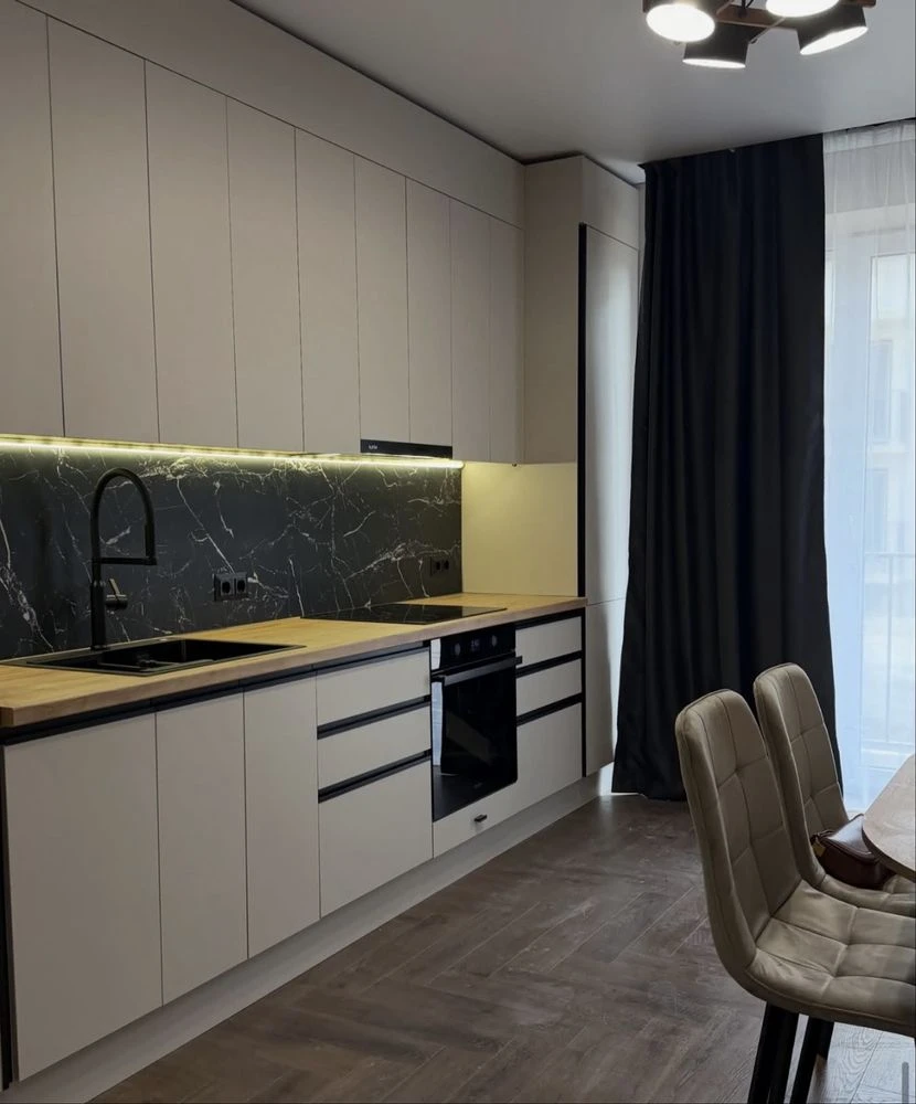 Sale of a new 1-room apartment