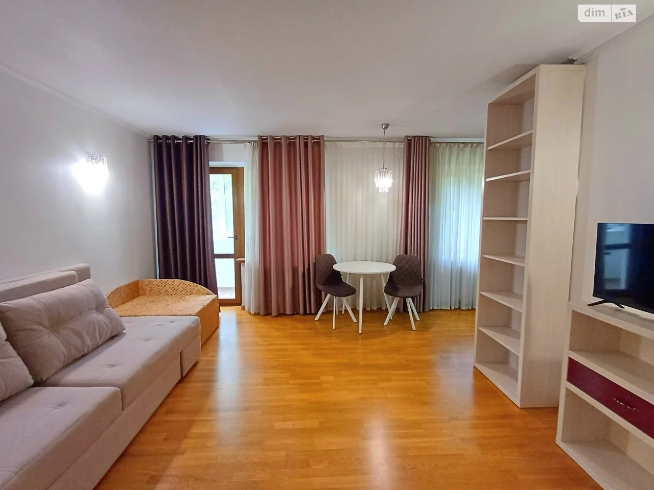 Long-Term Rental Apartment in Vydradny