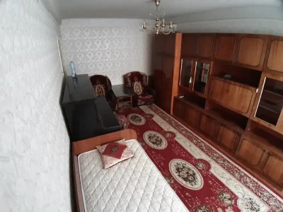 2-room apartment. Beresnyaky. Price 8,000 UAH.