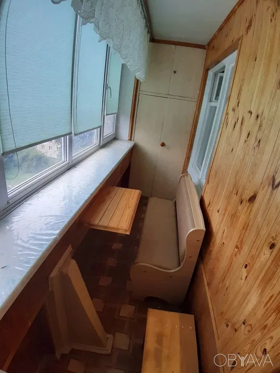 2-room apartment. Beresnyaky. Price 8,000 UAH.