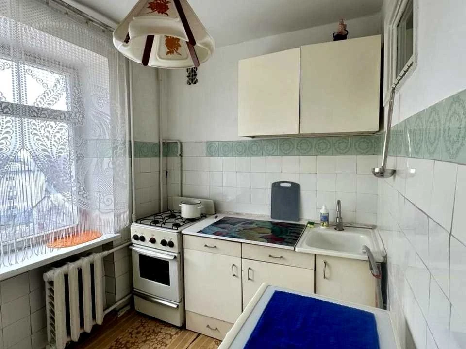 Apartment. Zhitomir, Pereomotyi st.