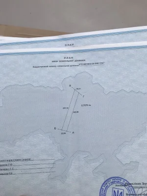 Продається участок в селі Небіжка.