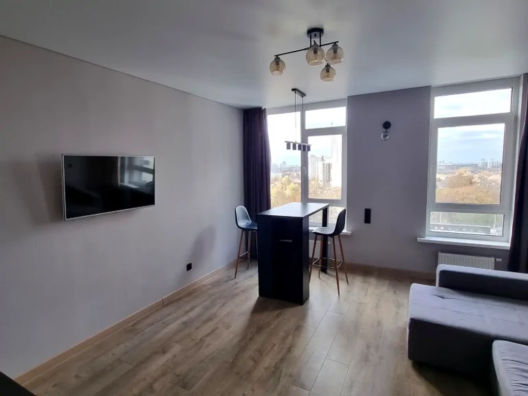 Сдается 1-комнатная квартира 30 м²