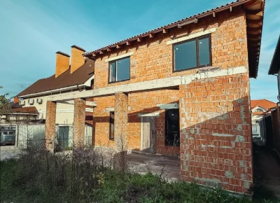 Совіньон 2. Продаж якісного будинку - коробки.
