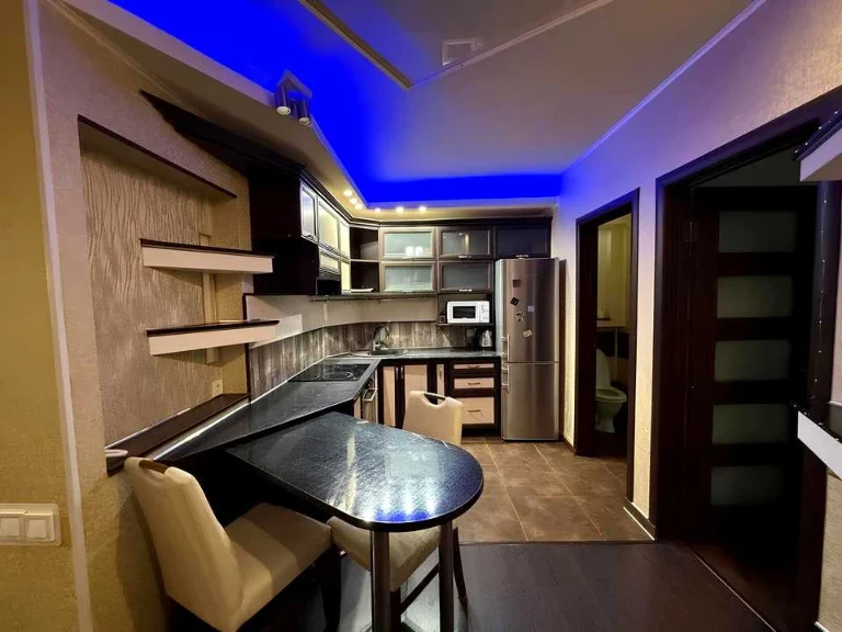 Apartment. Stepan Rudnickogo st.
