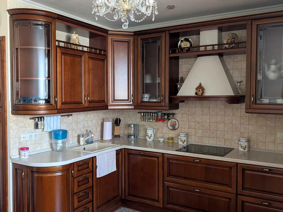 Apartment. Dniprovska Naberezhna, вул.