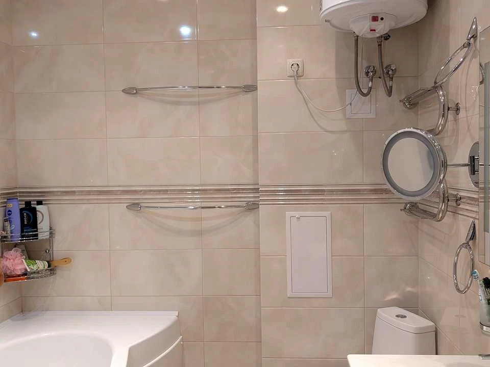 Apartment. Dniprovska Naberezhna, вул.