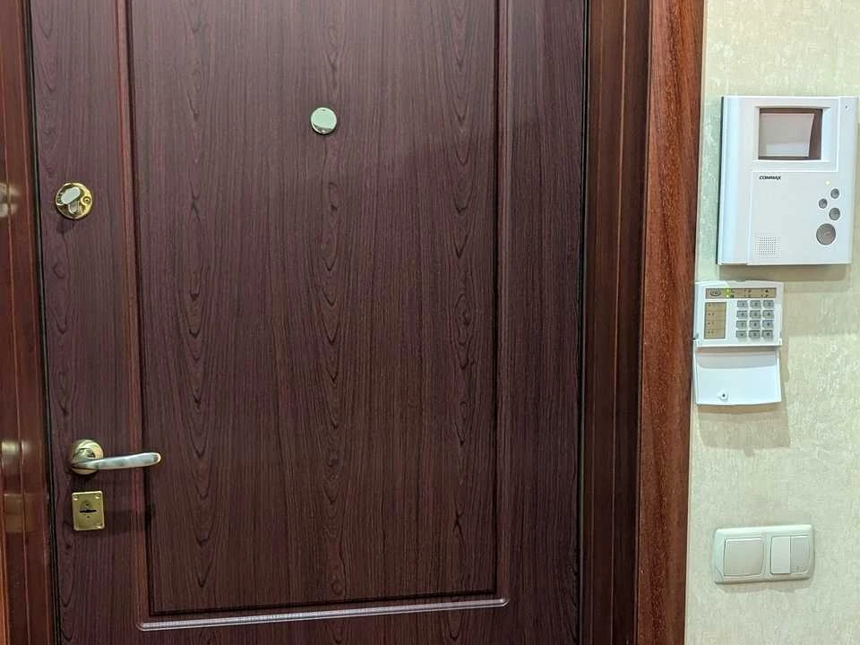 Apartment. Dniprovska Naberezhna, вул.