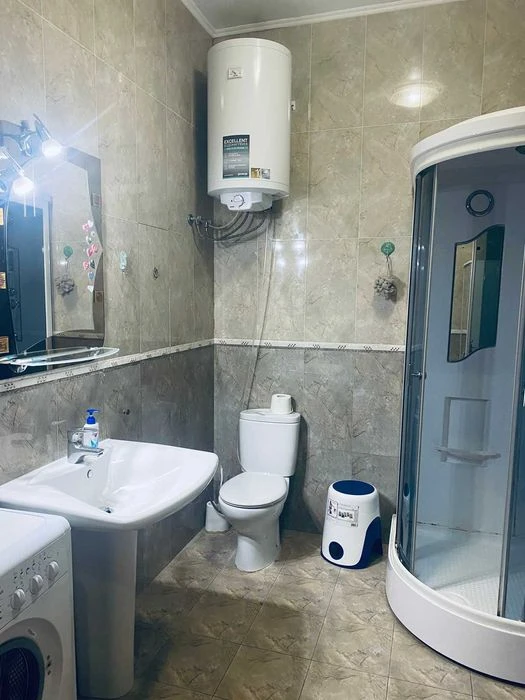Продам 1-к квартиру в Аркадийском дворце, терраса, вид моря