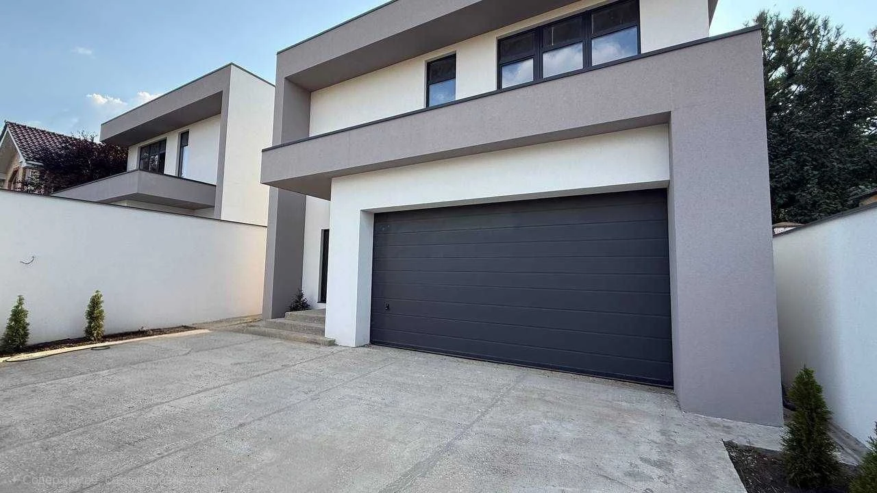 Sovignon 2. Sale of BUILDING for interior finishing