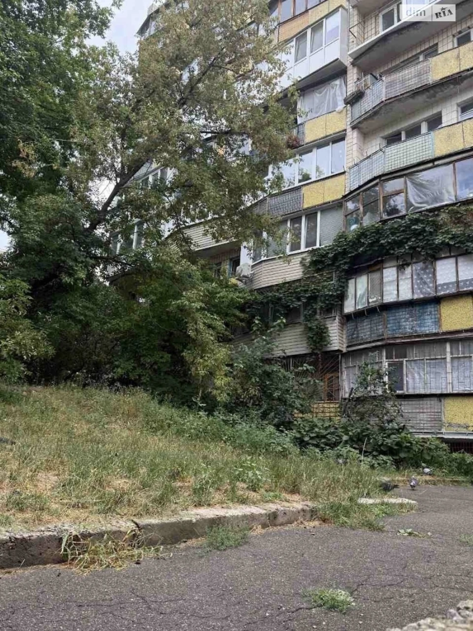 Long-Term Rental Apartment Lukyanivka