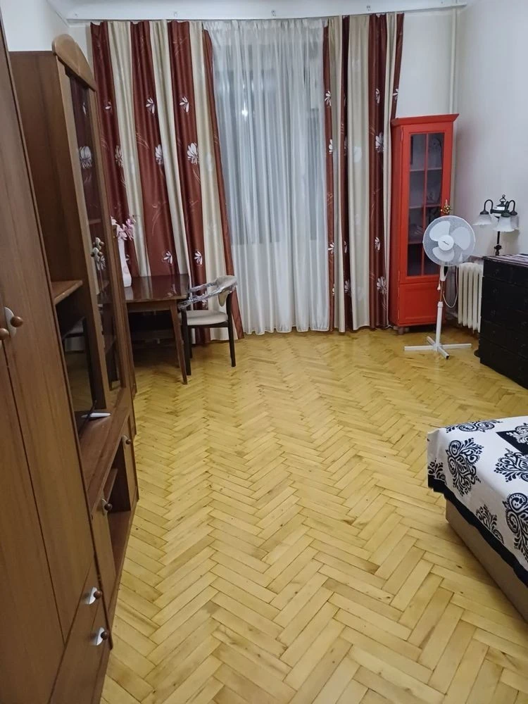 Срочно сдам 2-х ком квартиру в районе Чоколовки