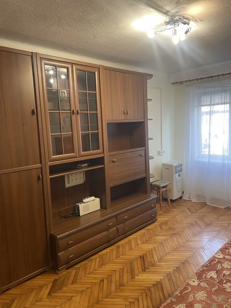 Дарниця, 2-комнатная квартира, ул. Шалетт 7