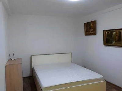 Apartment. Mezhova st., Kyiv