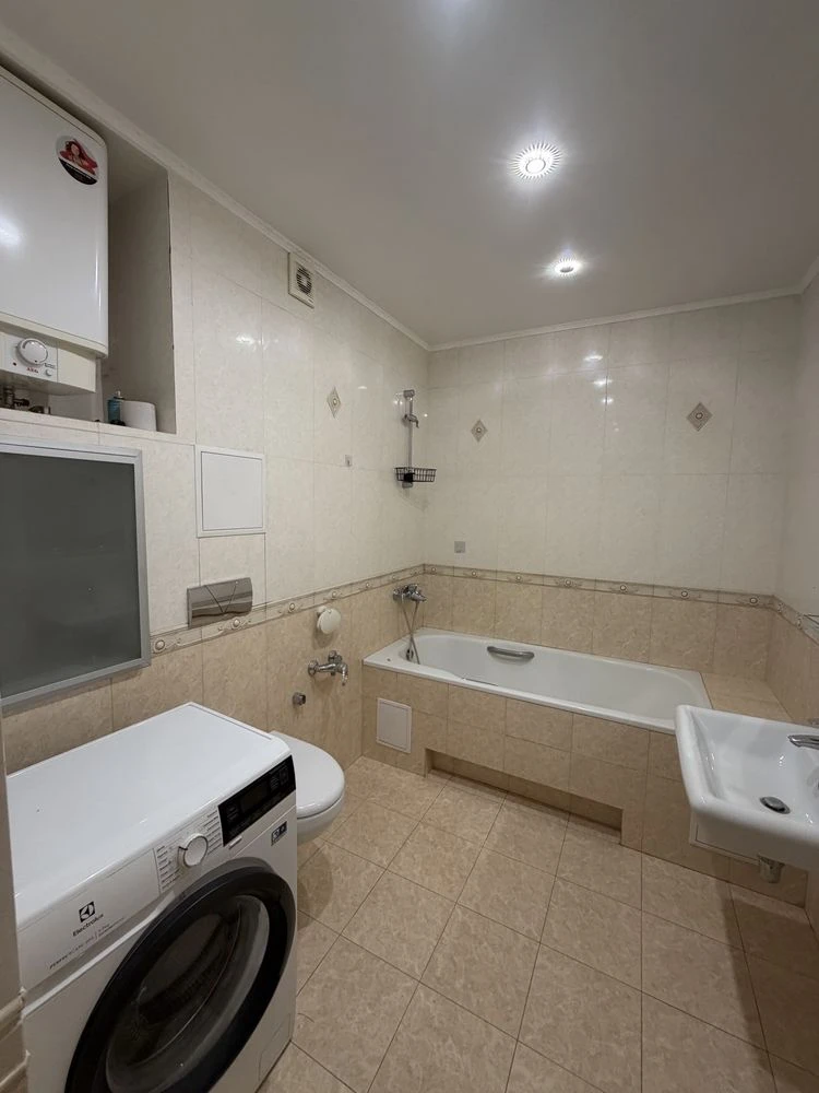 For sale 2 room apartment, street Kubanska Ukraine, 31-