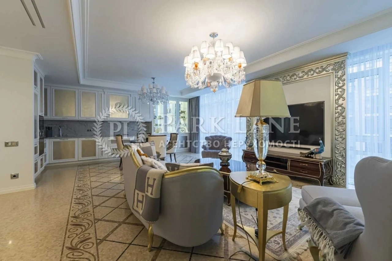3-квартира 135 м², ремонт, Саперное поле 5, Французский квартал
