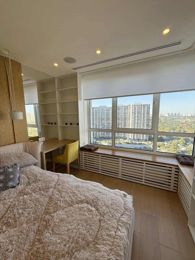 4-комнатная квартира, ремонт, 120 м², ЖК "Зарічний", Зарічна 1Г